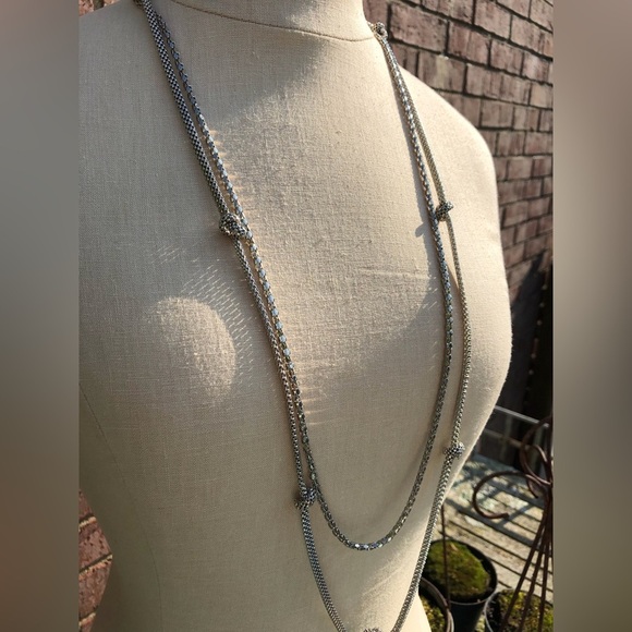 LB Necklace Box & Snake Chain Knot Accents - Picture 2 of 9